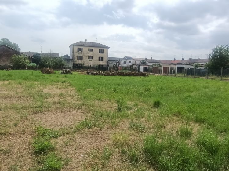 Terreno residenziale in vendita, via Filippo Turati, Valle Lomellina