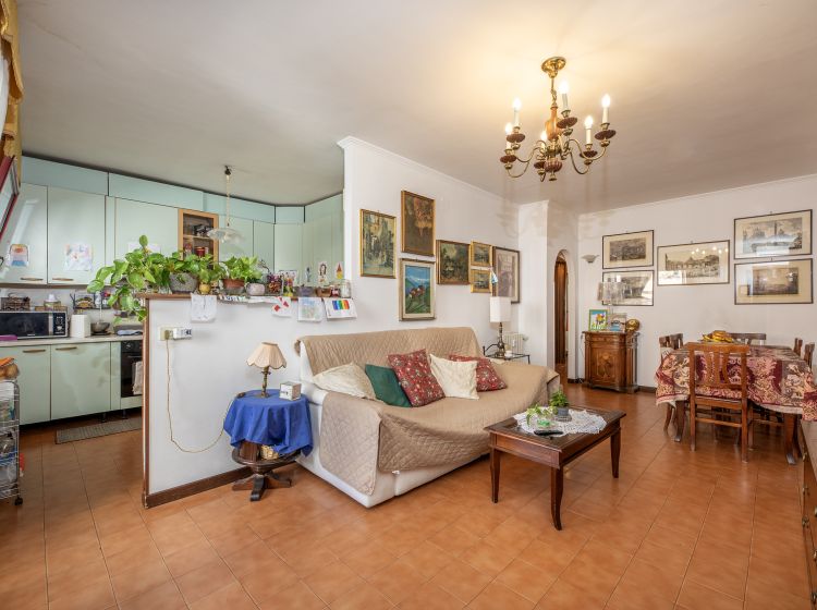 Quadrilocale in vendita, via Locke  15, Ponte Mammolo, Roma