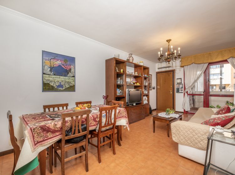 Quadrilocale in vendita, via Locke  15, Ponte Mammolo, Roma