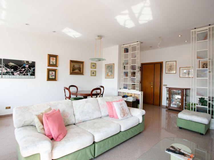 Trilocale in affitto, via Decimo Laberio  18, Balduina, Roma