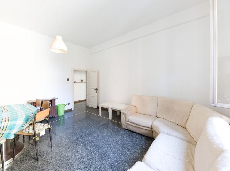 Quadrilocale in vendita, via Venezia  48, Dinegro, Genova