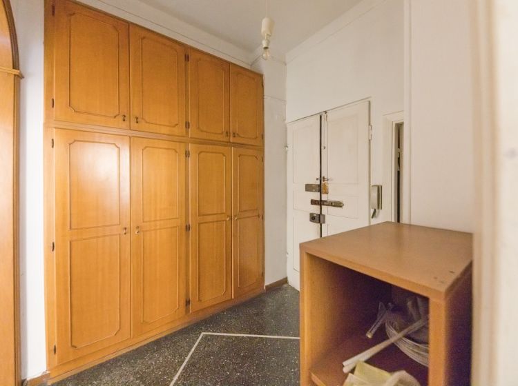 Quadrilocale in vendita, via Venezia  48, Dinegro, Genova