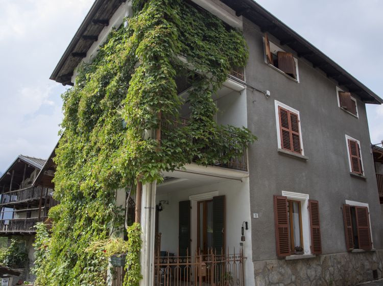 Villa in vendita, via Santa Maria 1, Gravere
