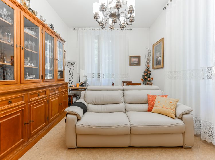 Trilocale in vendita, viale Nazario Sauro  5, Isola, Milano