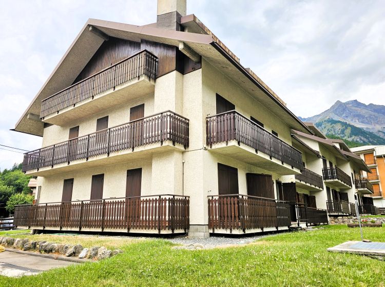 Monolocale in affitto, via la Rho  4, Bardonecchia