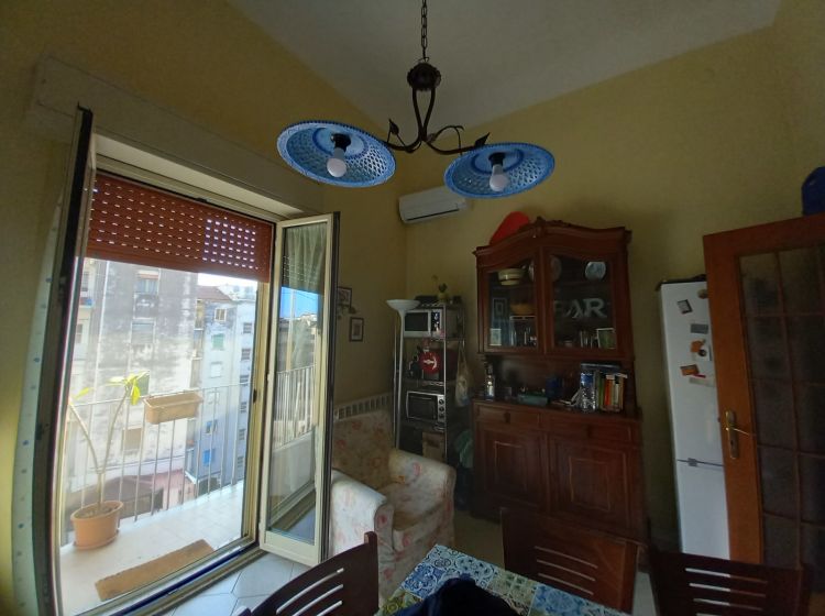 Bilocale in affitto, via Papale  40, Tribunale, Catania