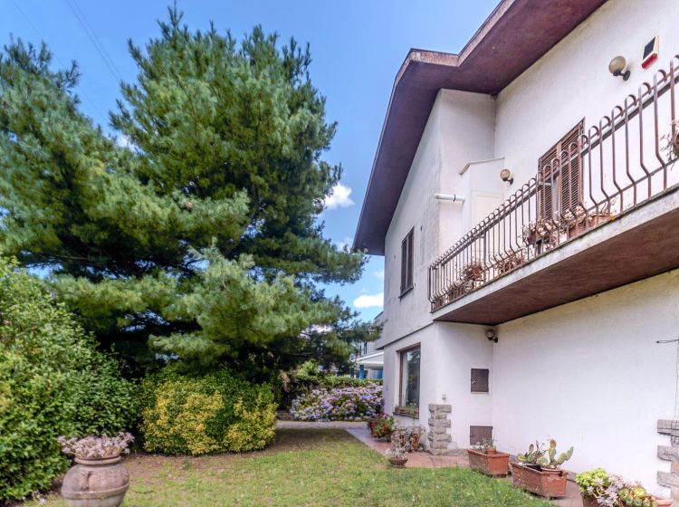 Appartamento in villa in vendita, via 8 Marzo  1, Acquapendente