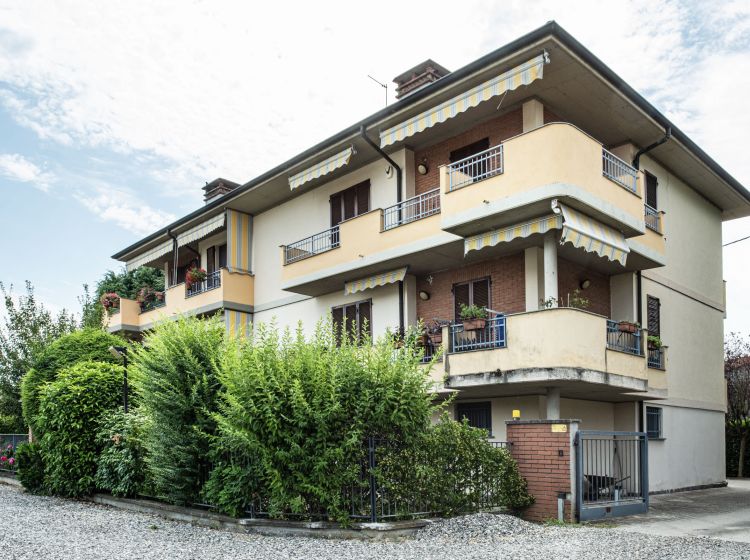 Trilocale in vendita, via A. de Gasperi  8, Portalbera