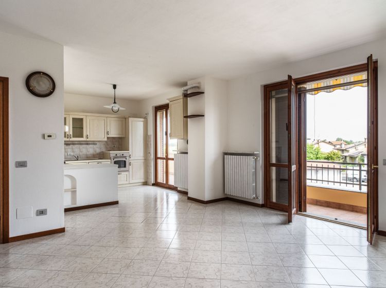 Trilocale in vendita, via A. de Gasperi  8, Portalbera