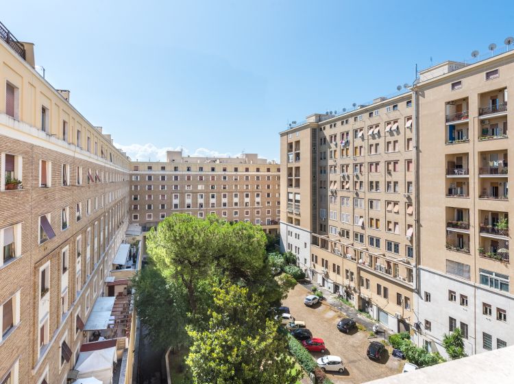Trilocale in vendita, Piazza dei Navigatori 8, Navigatori, Roma