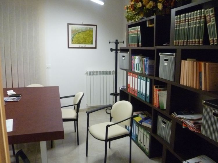 Ufficio in vendita, via Ada Cudazzo  12, Leuca, Lecce