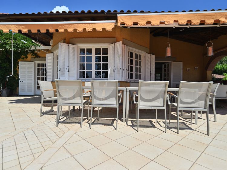 Villa in vendita, via Ariana  151, Velletri