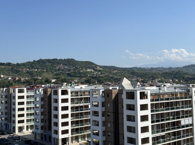 Bilocale in vendita, viale Sandro Pertini  6, San Giovanni Teatino