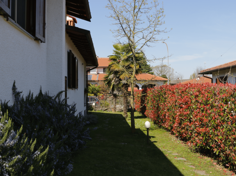 Villa in vendita, via P. Nenni  15, Motta Visconti