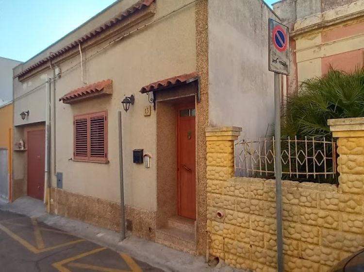 Villa in vendita, via Belvedere  13, Sannicola