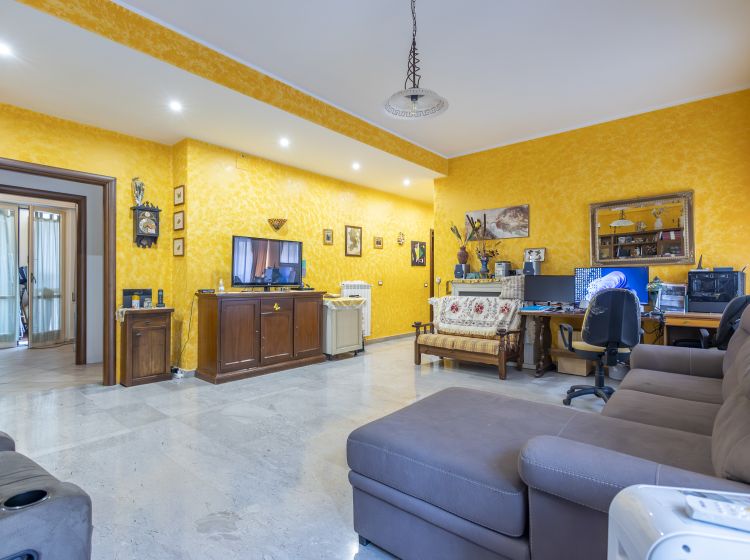 Appartamento in vendita, via Raffaele Teti  27, Pontepiccolo, Catanzaro