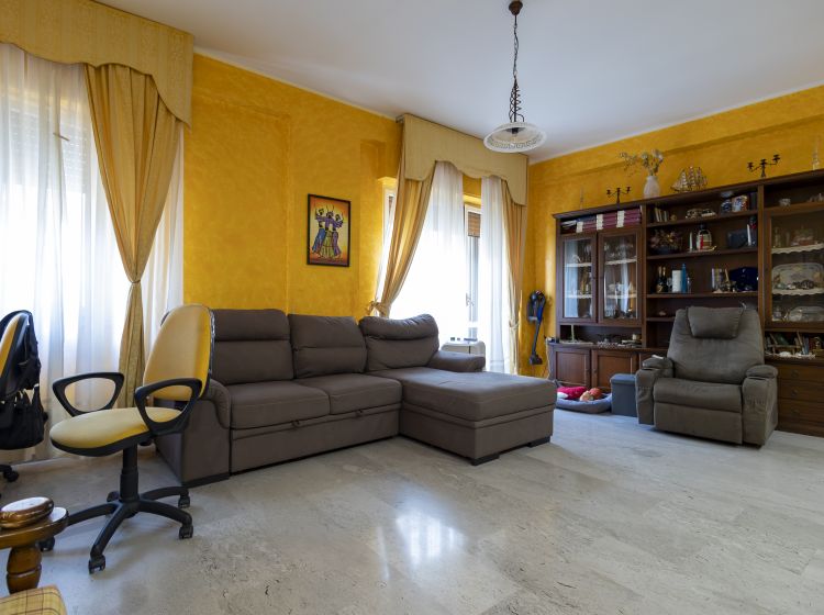 Appartamento in vendita, via Raffaele Teti  27, Pontepiccolo, Catanzaro