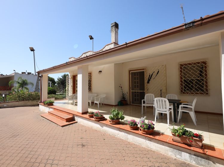 Villa in vendita, Strada Provinciale 291, Ugento
