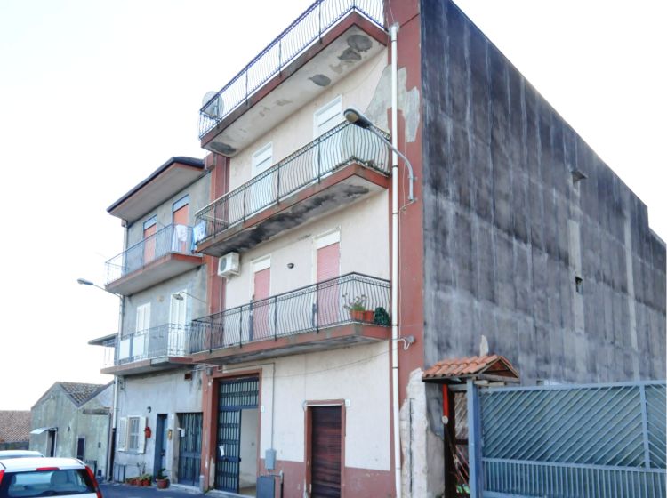 Quadrilocale in vendita, Vico Tomasello  13, San Pietro Clarenza