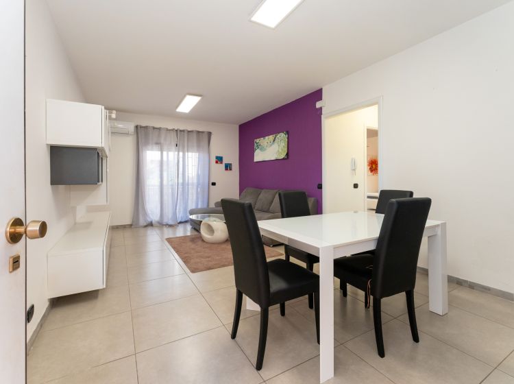 Bilocale in vendita, via M. Maugeri  17, Aci Castello