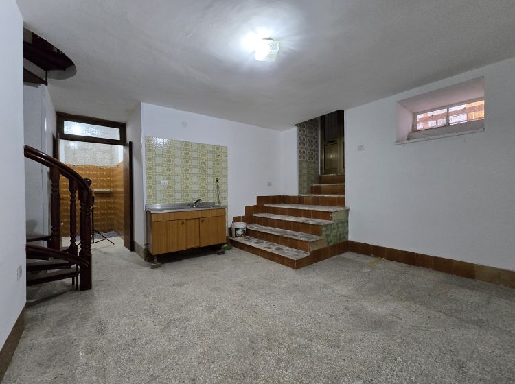 Appartamento in vendita, via Giuseppe Parini  10, Ruffano