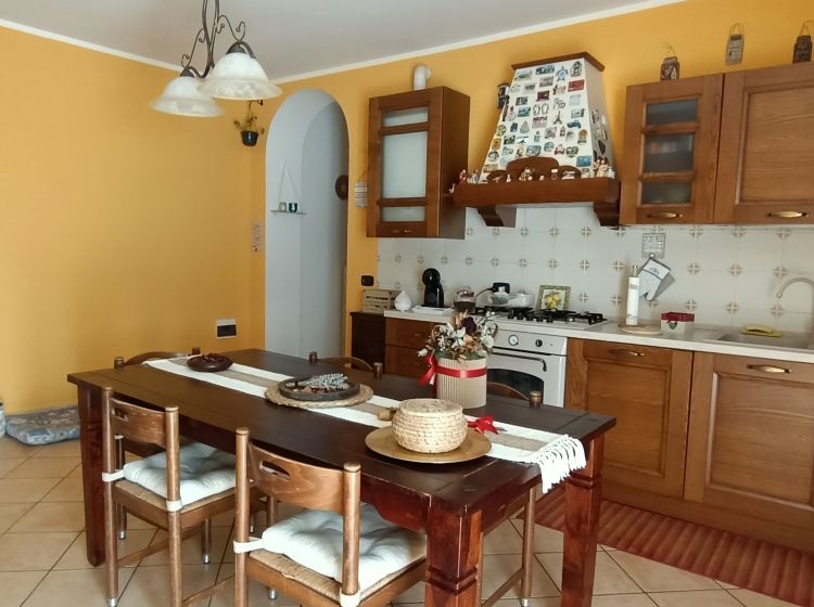 Trilocale in vendita, Corso Italia  38, Mede