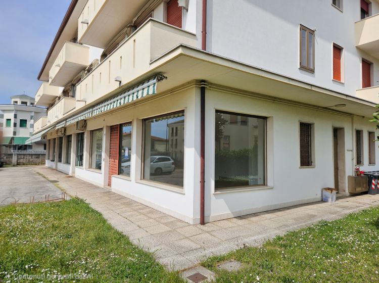 Negozio in vendita, via Roma  121, Mellaredo, Pianiga