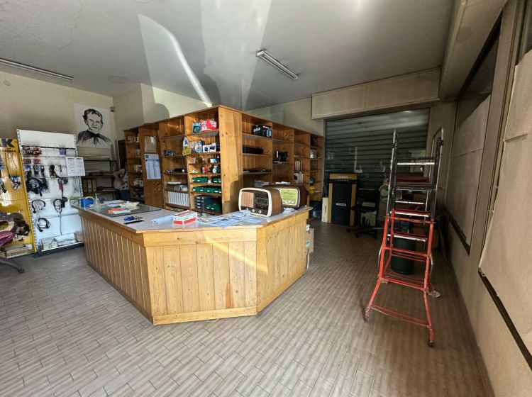 Negozio in vendita, via Roma  121, Cazzago, Pianiga