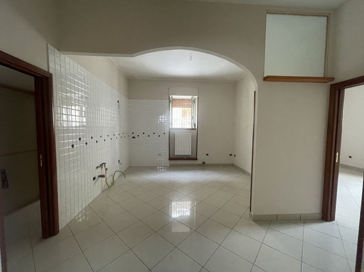 Trilocale in affitto, via Nazionale  88, Angri