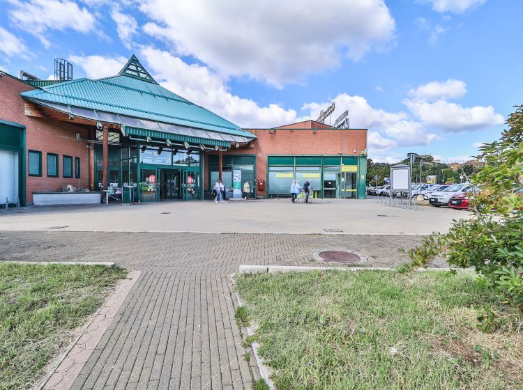 Negozio in vendita, via Amilcare Ponchielli  23, Savena, Bologna