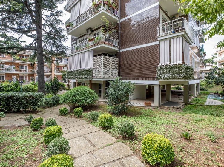 Bilocale in vendita, via Mauro Morrone  48, Nuovo Salario, Roma