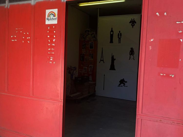 Magazzino o deposito in vendita, via Napoli 10, Ladispoli