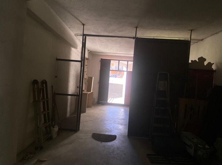 Magazzino o deposito in vendita, via Napoli  10, Ladispoli