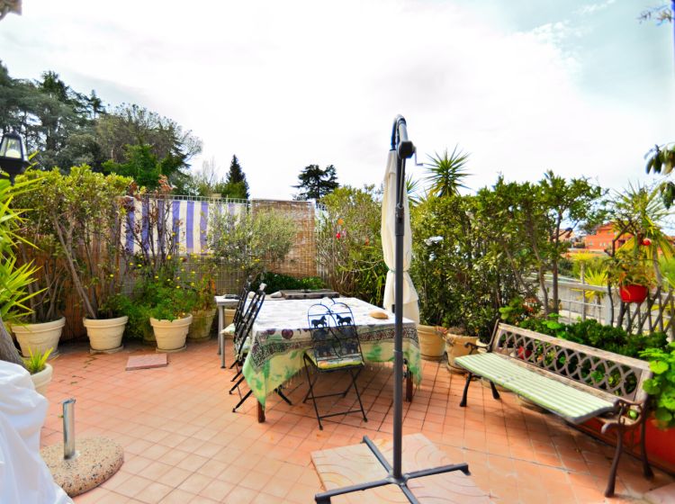 Trilocale in vendita, via Giorgio Bo  35, Aurelio, Roma