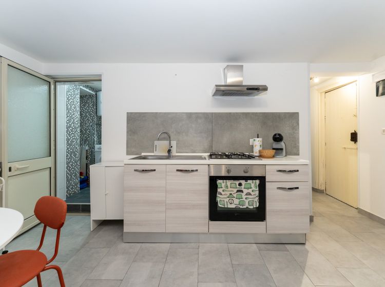 Bilocale in vendita, via Vittorio Emanuele Orlando  32, Tribunale, Catania