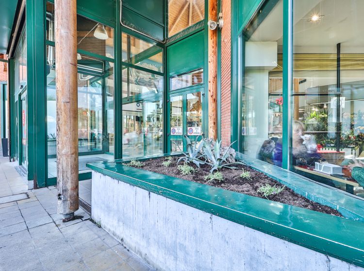 Negozio in vendita, via Amilcare Ponchielli  23, Savena, Bologna