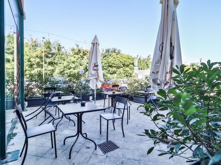 Negozio in vendita, via Amilcare Ponchielli  23, Savena, Bologna