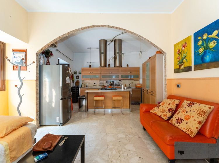 Terratetto unifamiliare in vendita, via Santa Barbara  57, Centro Storico, Catania