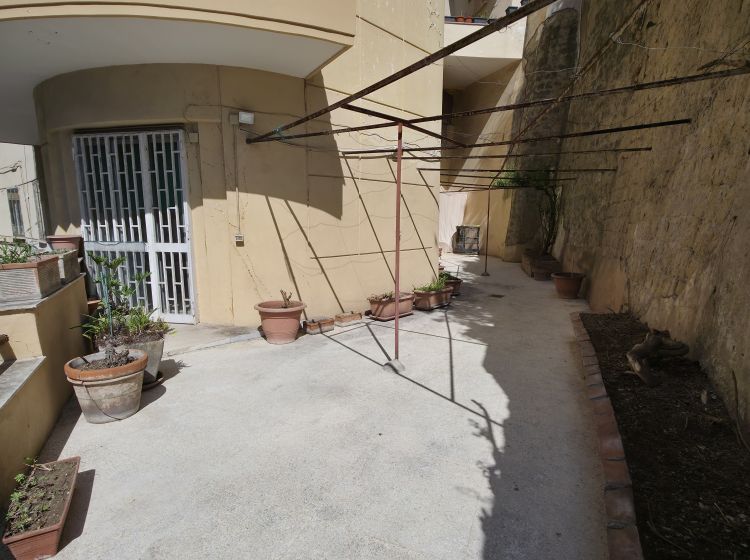 Quadrilocale in vendita, via Torquato Tasso, Chiaia, Napoli