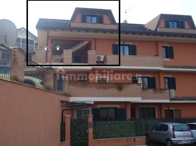 Trilocale in vendita, viale America Latina  24, Frosinone