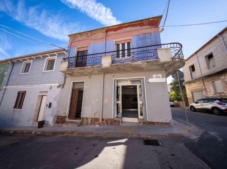 Negozio in vendita, via Cagliari  11, Sorso