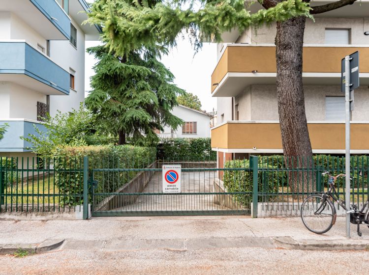 Magazzino o deposito in vendita, via Augusto Anfossi  3, Stanga, Padova