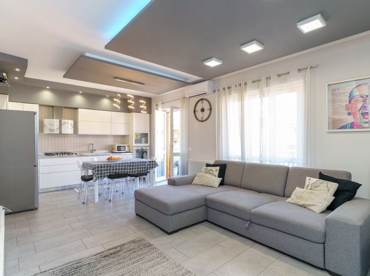 Trilocale in vendita, via Archimede  22, Tremestieri Etneo