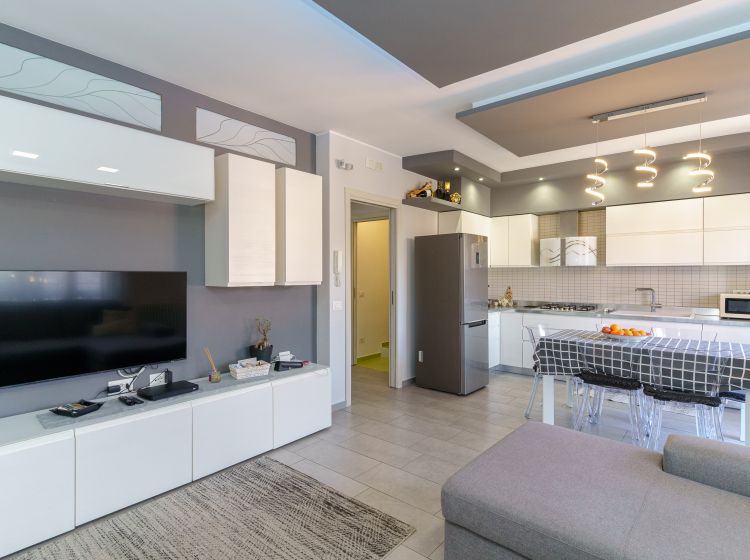 Trilocale in vendita, via Archimede  22, Tremestieri Etneo