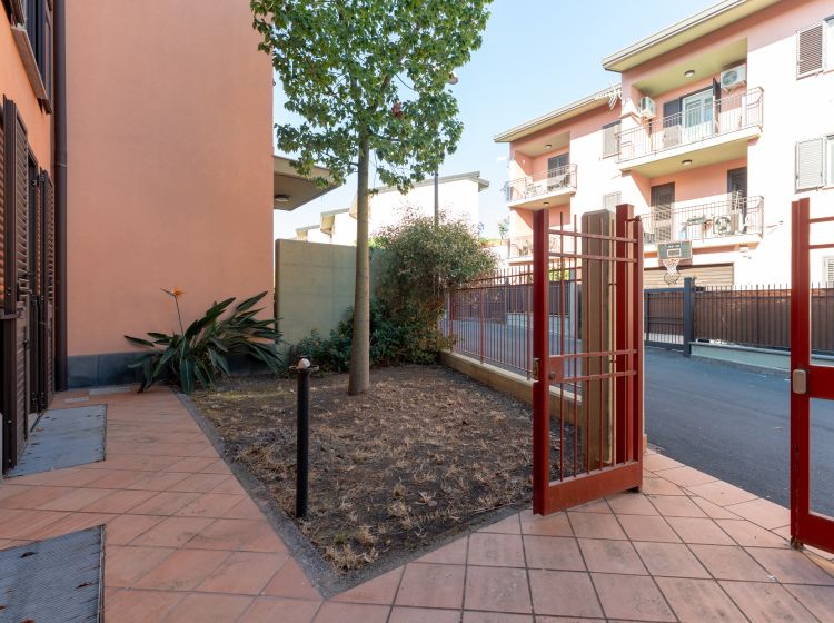 Villa in vendita, via Sciarone  15, Ficarazzi, Aci Castello