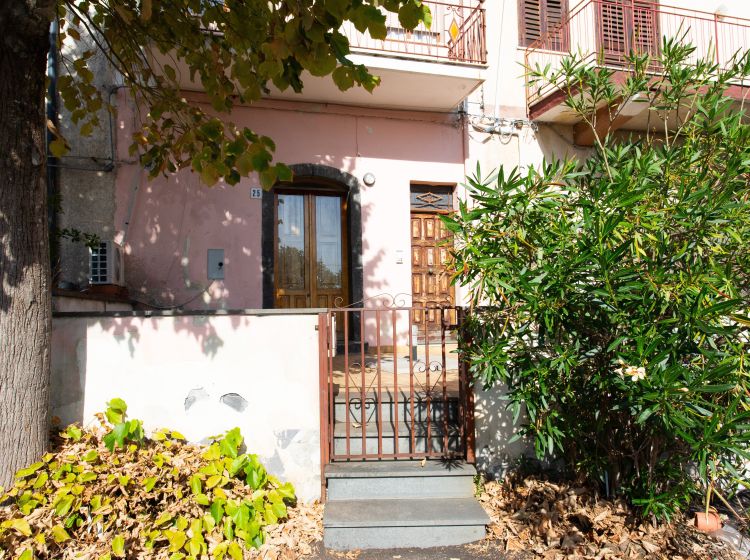 Bilocale in vendita, via Abate Meli  25, Milo