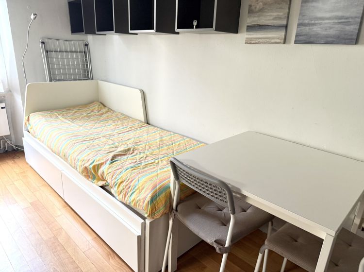 Monolocale in vendita, Corso di Porta Ticinese  76, Ticinese, Milano