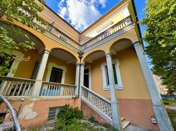 Appartamento in vendita, via Amiternina  16, L&#039;aquila