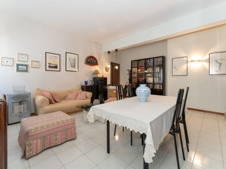 Appartamento in vendita, via Mollica  47, Aci Castello