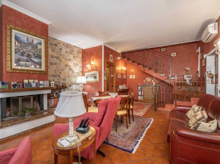 Villa in vendita, via Aristide Faccioli  173, Magliana, Roma